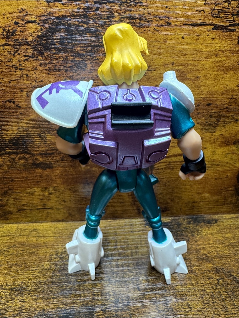 Disney Mighty Duck Action Figure Puck Bomber 6" - Picture 5 of 9